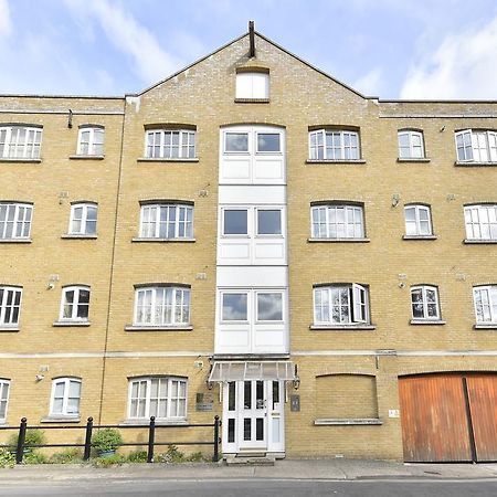 Beautiful Flat With Terrace Apartman London Kültér fotó