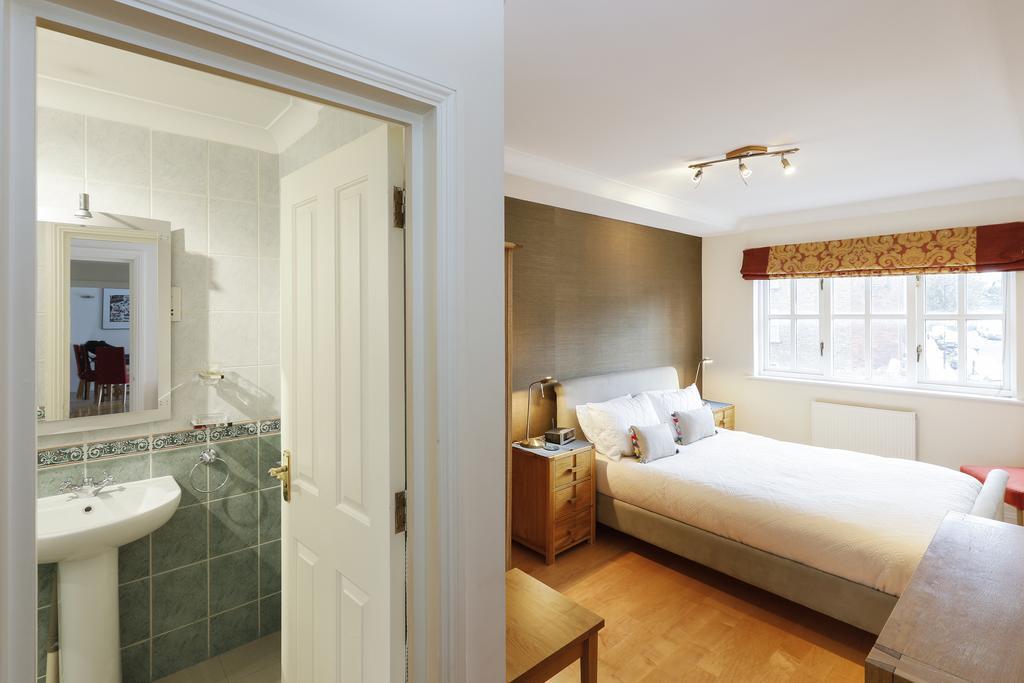 Beautiful Flat With Terrace Apartman London Kültér fotó